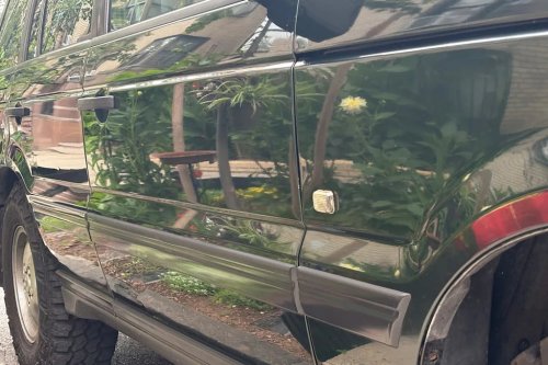 Is This Waterless Car Wash Spray Worth $70 a Bottle?