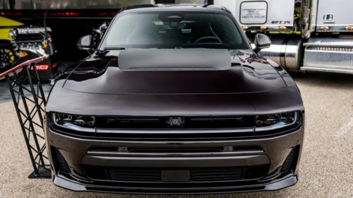 Dodge Debuts A 'Bold' New Color-Shifting Paint For The Charger