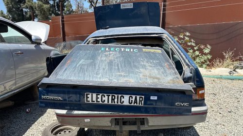 Someone Built an Electric Honda CRX Decades Before Tesla. It Ended Up in a Junkyard
