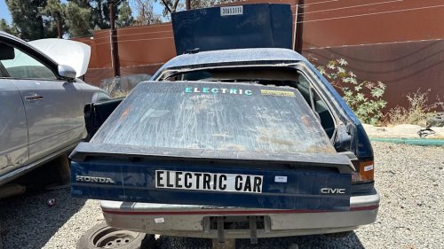 Honda, Someone Built an Electric Honda CRX Decades Before Tesla. It Ended Up in a Junkyard