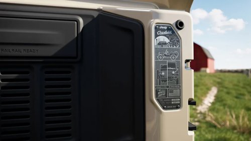 Jeep, Jeep Wrangler, Jeep's New Wrangler JL-2A Special Edition Is a 1940s Throwback With Super-Cool Orange Wheels