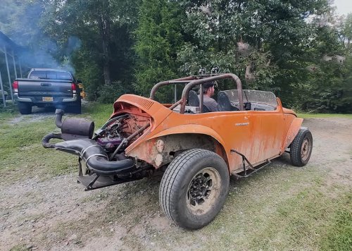 Volkswagen, YouTubers Put a Screaming 670cc 2-Stroke Engine Into a Volkswagen Baja Bug