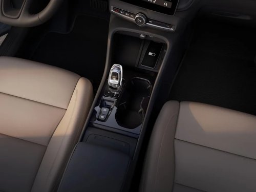 View Interior Photos of the 2028 Volvo XC40
