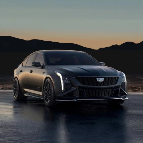 This Is the V8 Swan Song America’s Manual M3 Rival Really Deserved