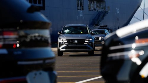Hyundai, Nearly 100K Hyundai vehicles recalled after software glitch raises crash risk