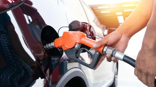 Driver Refuses to Fill Up After Spotting One Label on Gas Pump, Warns It Could Damage Some Cars