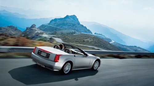 Why Did The Cadillac XLR Fail?