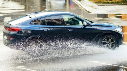 SUV, Can You Drive A Diesel Truck Or SUV Even When Its Engine Is Underwater?
