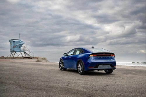 Toyota, Toyota Prius, Hyundai, Hyundai Elantra, Honda, Honda Civic, Toyota Prius Vs. Hyundai Elantra Hybrid Vs. Honda Civic Hybrid: Which One Is The Most Fuel-Efficient? There's One Winner