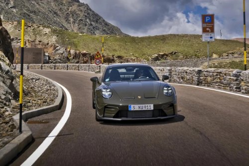 Porsche, Porsche 911, Alpine, Porsche’s New Purist-Grade 911 Continues a Legendary Alpine Legacy