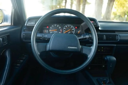 1989 Toyota Camry LE V6 for Sale With 46,000 Miles Shown