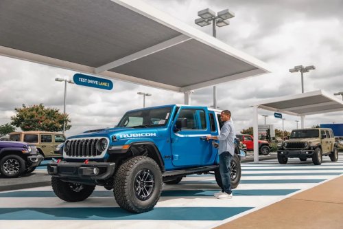 Carvana Now Offers (Some) Test Drives, and There’s No Salesman to Twist Your Arm