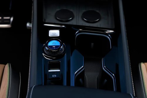 Volkswagen, Volkswagen Atlas, View Interior Photos of the 2027 Volkswagen Atlas Cross Sport