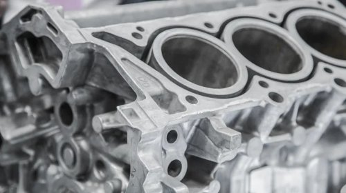 Can You Put Aluminum Heads On A Cast Iron Engine Block?