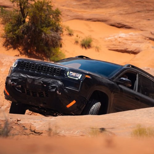 Jeep’s Most Capable Cherokee Returns to Put Ford and Subaru on Notice