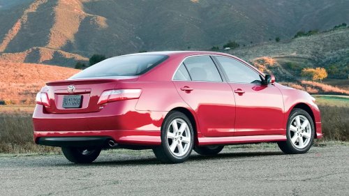 The 2007 Toyota Camry Proved Bestsellers Don’t Have to Be Boring