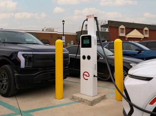 Red E Charge Adds Plug &amp; Charge, Kills The App Dance