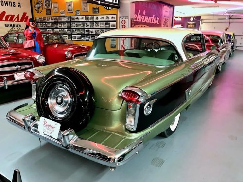 This is How Lincoln Turned a Spare Tire into a Car Design Fad