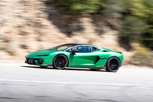 See Exterior Pics of the 2026 Lamborghini Temerario