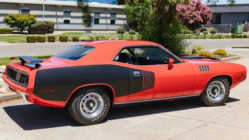This 1971 Plymouth Hemi Cuda Is Rare As Hen's Teeth... And It's Headed To Auction