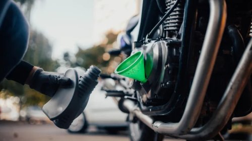 What Does 4T Mean With Motorcycle Oil?