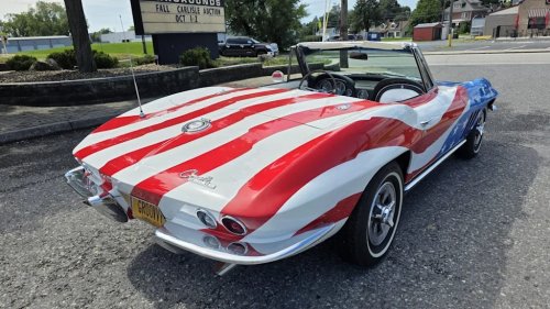 Chevy, Groovy, Baby! 1965 Chevy Corvette From Austin Powers Movie Is Headed To Auction