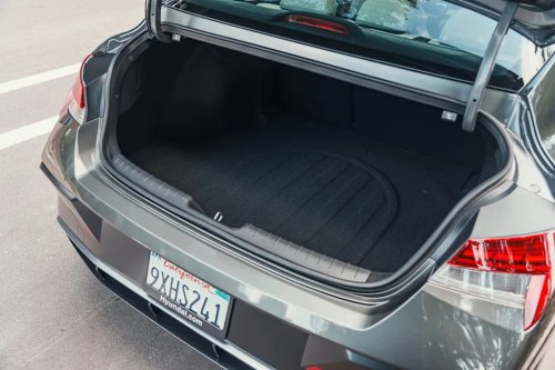 Take a Peek Inside the 2026 Hyundai Elantra Hybrid Limited