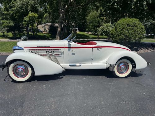 Supercharged 1936 Auburn 852 Boattail Speedster For Sale at Aumann Auctions