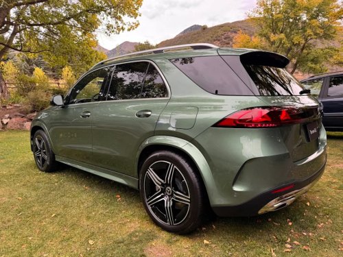Mercedes-Benz, Mercedes-Benz GLE, PHEV, The 2027 Mercedes-Benz GLE 500e is a Classy, Zippy Blend of PHEV Efficiency and Gas-Only Power