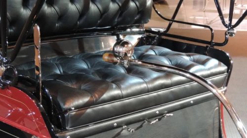 Oldsmobile, Why Was The Oldsmobile Model R Called 'Curved Dash'?
