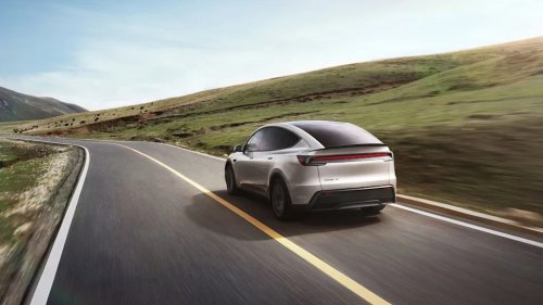 View Photos of the 2027 Tesla Model Y L