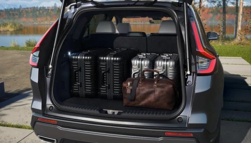 Honda, Honda CR-V, Toyota, Toyota RAV4, Honda CR-V Vs. Toyota RAV4: Which One Has More Cargo Space?