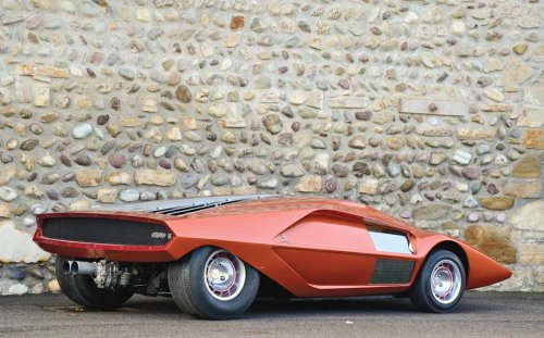 This 1970s Italian Concept Car Is Straight Out Of A Sci-Fi Movie