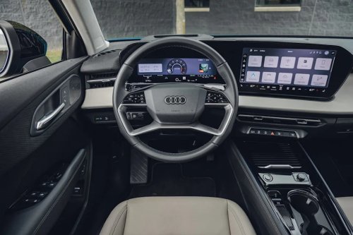 Audi, Audi Q3, View Interior Photos of the 2026 Audi Q3