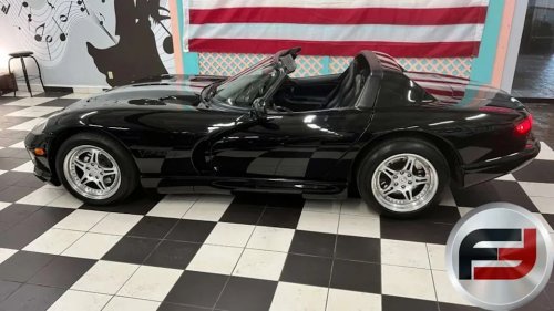 Black 1996 Dodge Viper RT/10 Roadster With a Dyno Sheet Is for Sale at Freije & Freije’s Fall Big Boy Toy Auction