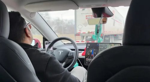 Tesla, An Uber Driver Fell Asleep for 20 Minutes and Let Tesla's 