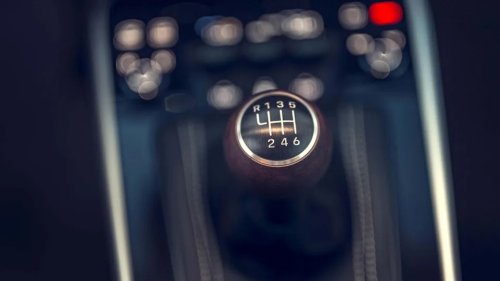 Porsche Patents A Manual Transmission For Hybrids