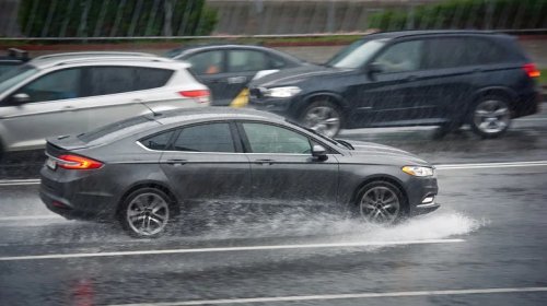 What ESP Stands For In Cars (And Is It Safe To Drive With The Warning Light On?)