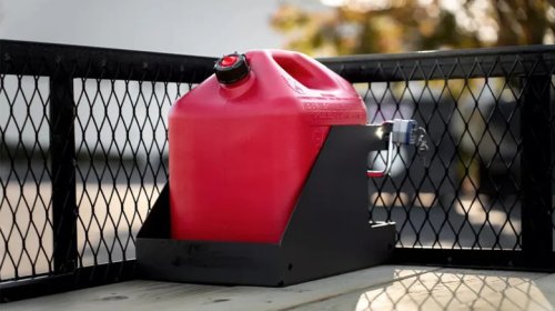 5 Useful Trailer Accessories You Can Buy At Tractor Supply