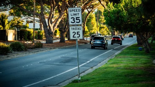 Why Do Some US Roads Have Two Different Speed Limit Signs?