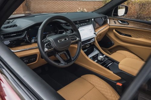 Jeep, Jeep Grand Cherokee, View Interior Photos of the 2026 Jeep Grand Cherokee Summit