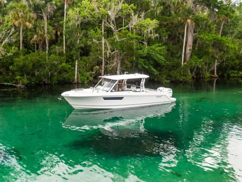 EdgeWater Boats Introduces the All-New 310SC