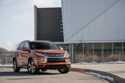Mitsubishi, Mitsubishi Is Working on a New Montero, but It Won't Arrive as Soon as We Originally Expected