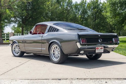 Ford, Ford Mustang, Coyote-Powered 1965 Ford Mustang Fastback for Sale With 76 Miles on the Build
