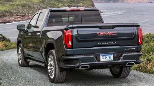 GM, GM Lawsuit Says Silverado And Sierra Trucks Can Leak Water Into The Cabin