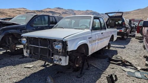 Junkyard Find: 1992 Mazda B2200 SE-5 Cab Plus