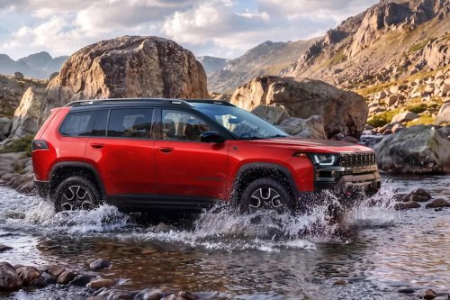 Jeep’s Most Capable Cherokee Returns to Put Ford and Subaru on Notice