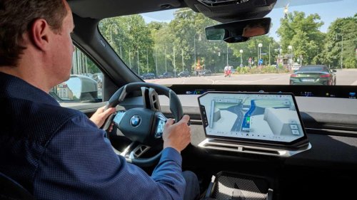 BMW Is Giving Its Navigation System A Tesla-Style Makeover