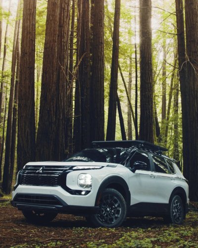 Mitsubishi Is Gearing Up to Take On Toyota and Subaru in the Soft-Roader SUV Wars