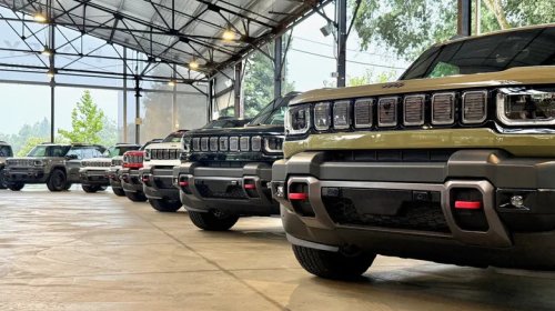 Jeep's Recon Doesn't Drive Like An Electric Wrangler: Where It Wins And Where It Falls Short